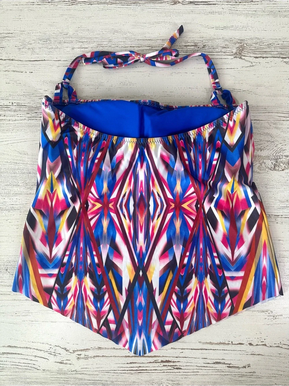 BECCA flaws halter